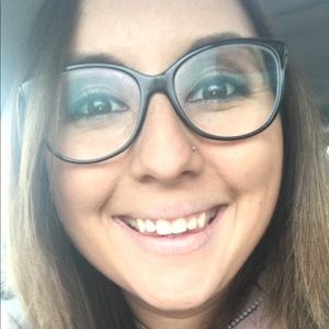 Meet your Posher, Tori